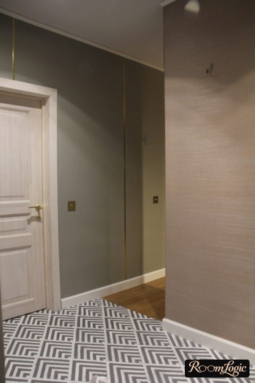 floor design in small entryway