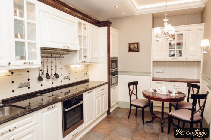 Furnishing a 110-square-foot kitchen
