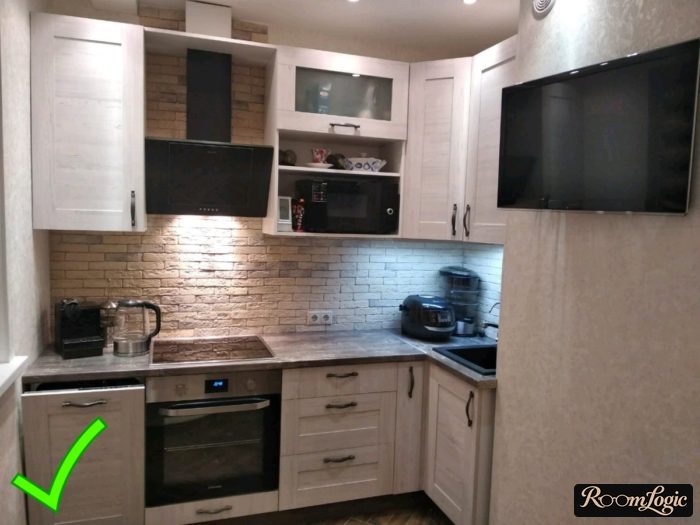 gray wall paper for the kitchen in a tiny apartment