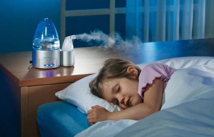 humidifier in bedroom
