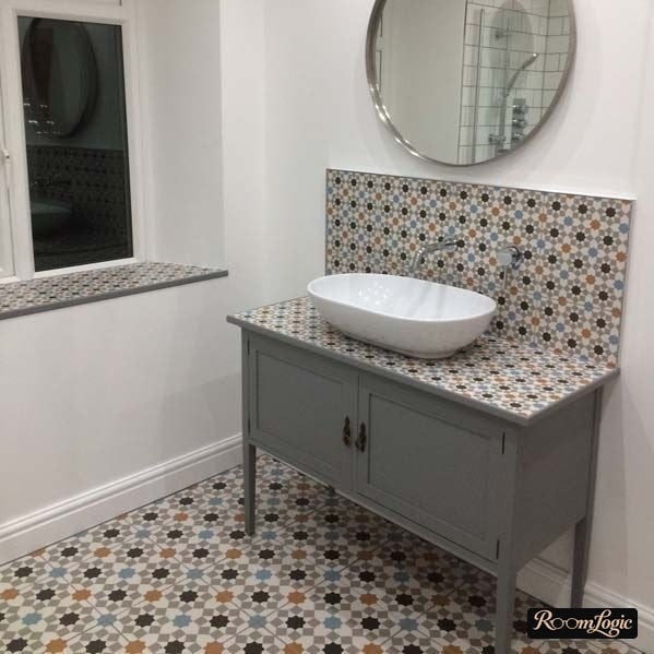 Importance of accessories for the bathroom in a classic style