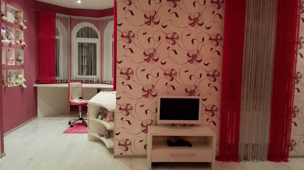 kids' room for a young girl