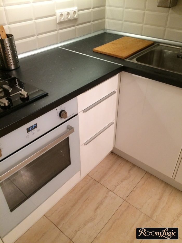 kitchen cabinet corner installation