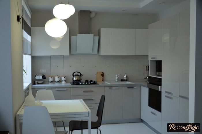 kitchen design with refrigerator on entrance and table 110 square feet