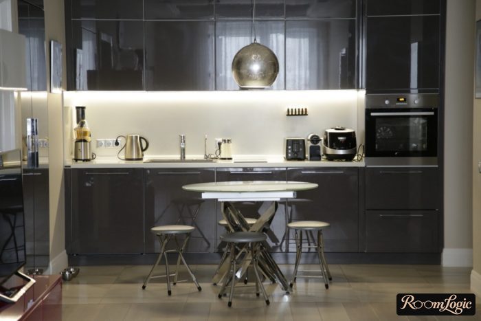 kitchen in gray tones