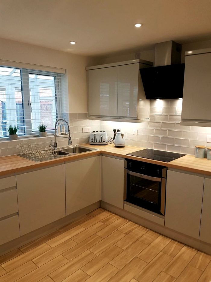 kitchen in scandi style without upper cabinets