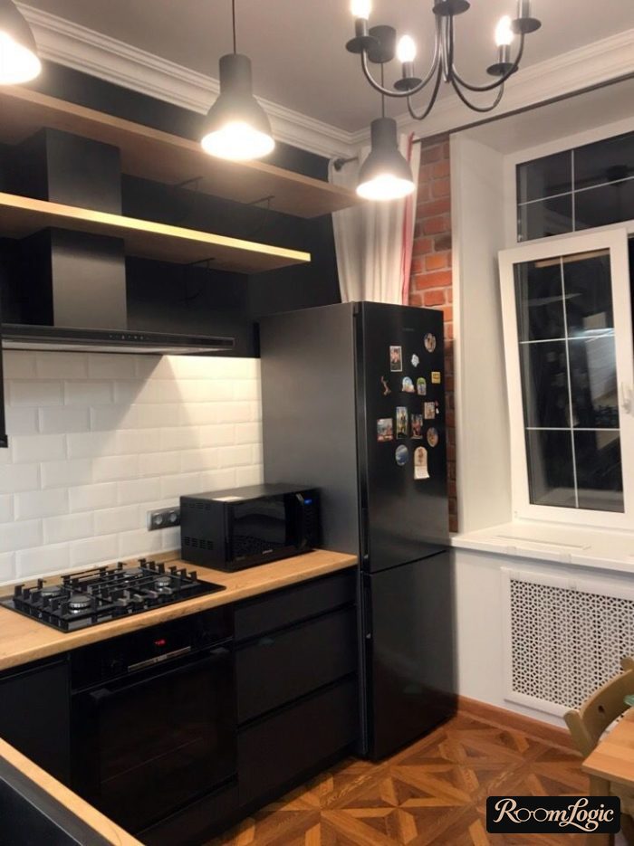 kitchen interior 130 square feet
