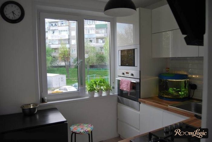 kitchen interior 65 square feet