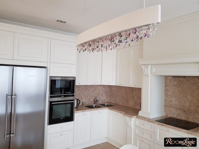 kitchens classic white with an arch