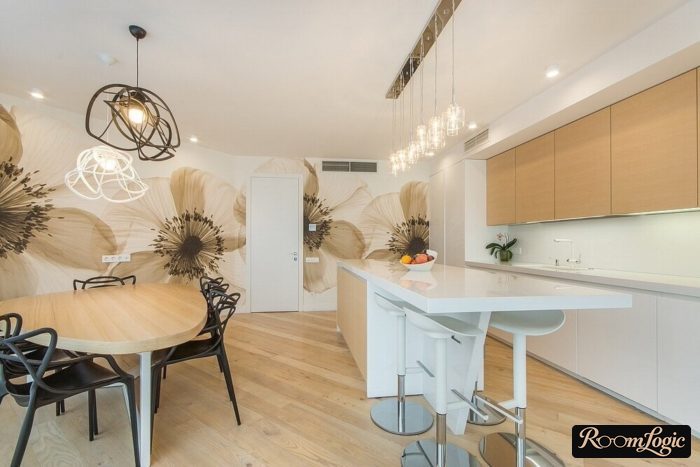 large island with a breakfast bar in the kitchen