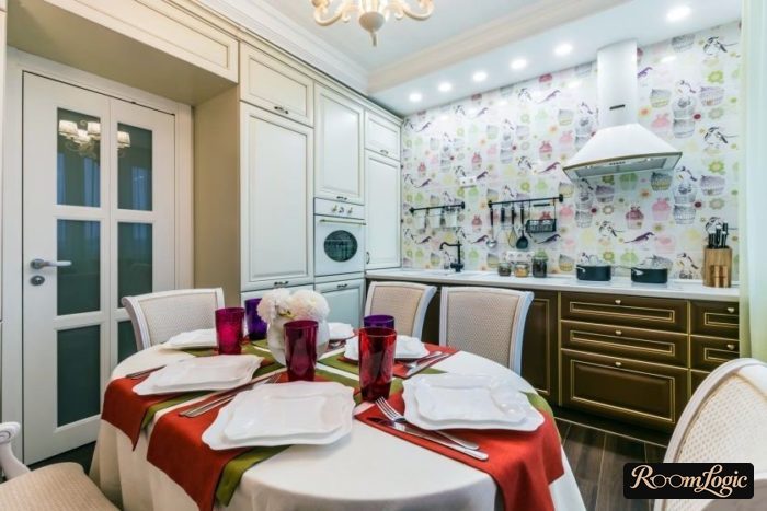 Latest 110-square-foot kitchen designs with a refrigerator