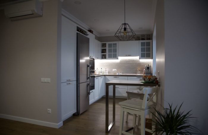 LED lighting in kitchen-living room