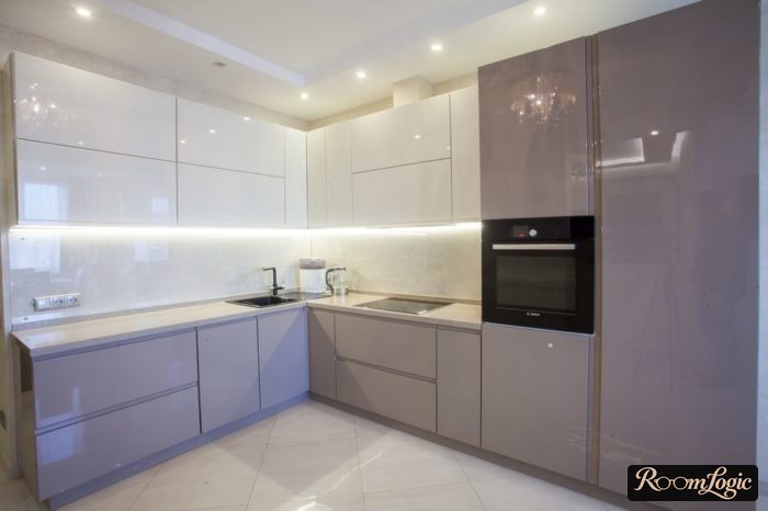 light gray walls on the kitchen