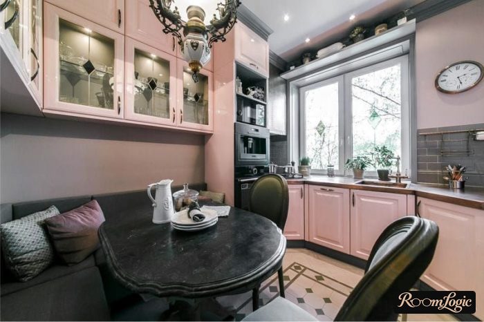 Light pink kitchen in Provence style