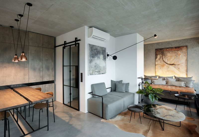 white walls in minimalism
