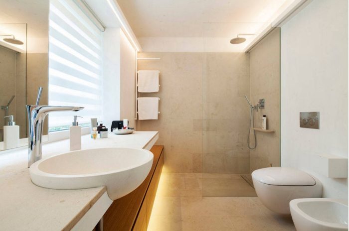 luxury bathroom design with shower