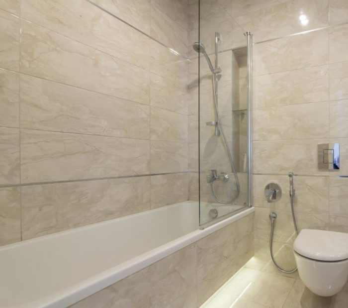 marble tile combined bathtub