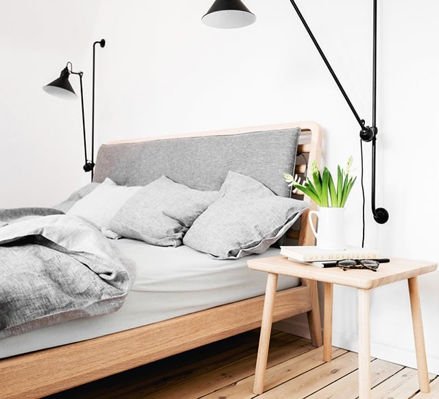 minimalist light fixtures in the bedroom