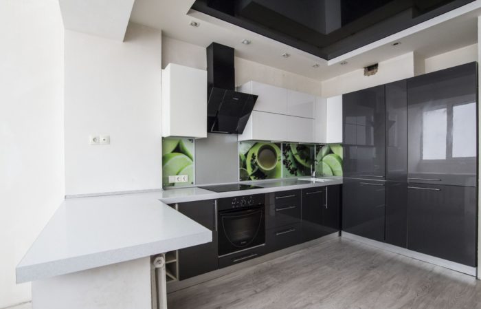 modern black and white kitchen