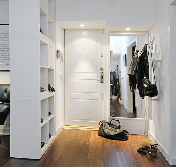 More mirror in the hallway