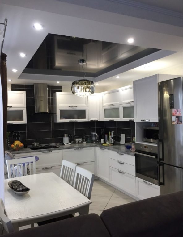 multilevel stretch ceiling