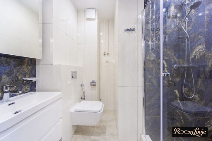 neutral bathroom decoration