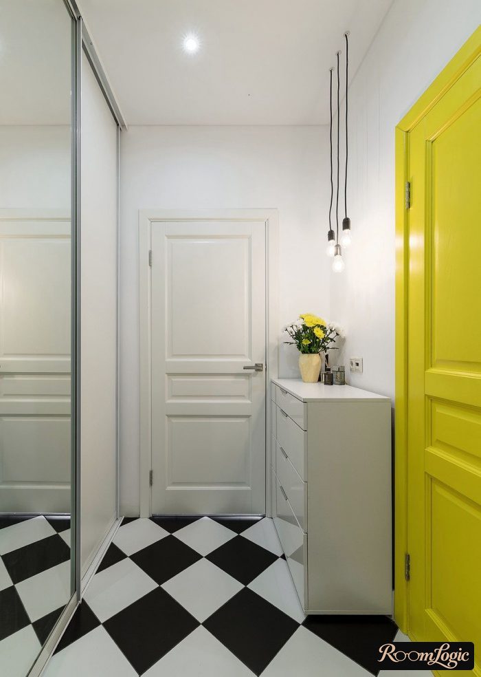 one bright accent in the interior