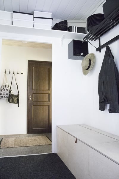 Open storage nook in hallway