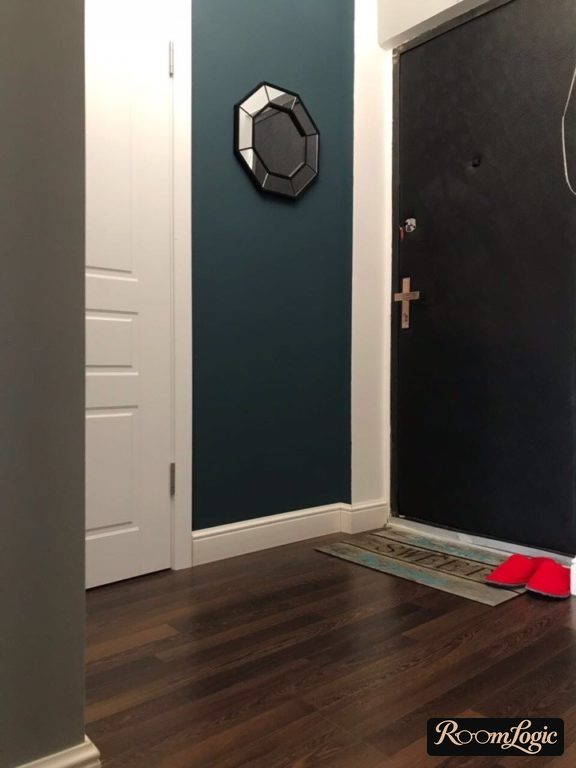 parquet and foot mat
