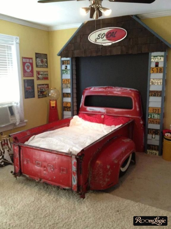 Pickup-truck bed in a kids' room