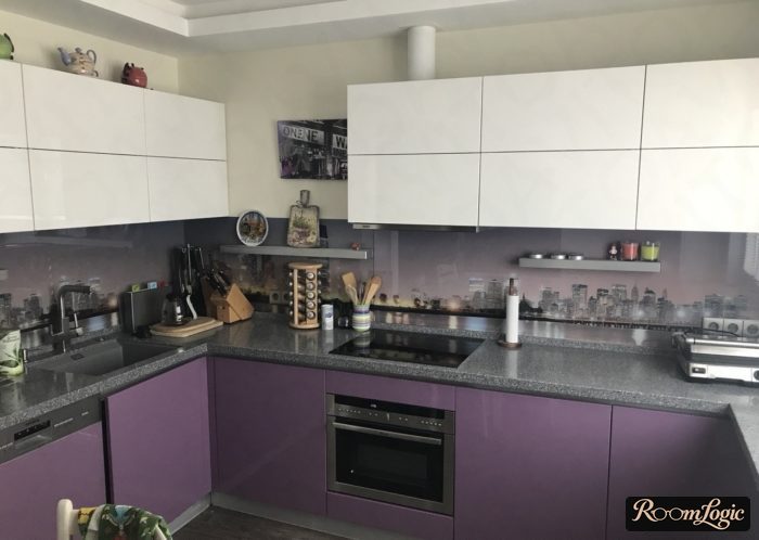 plastic backsplash with cityscape on the kitchen