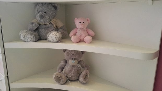 plush bears in kids' room for girl