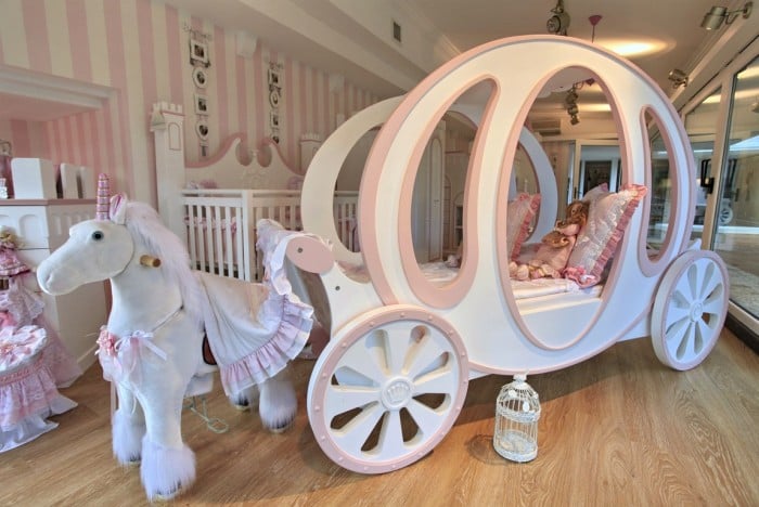 princess-themed room