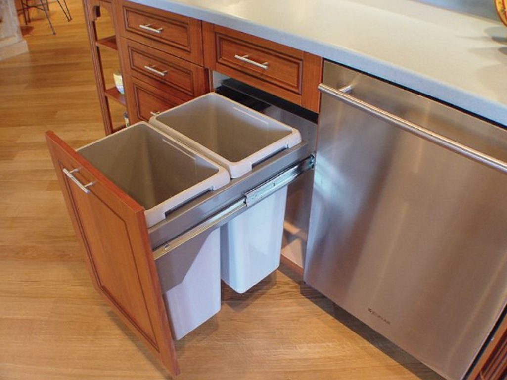 pull-out kitchen trash cans