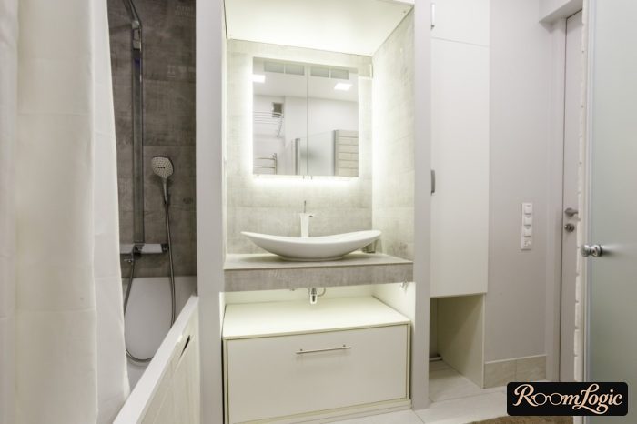 real bathroom in scandi style