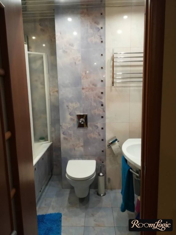 rectangular ceramic tile