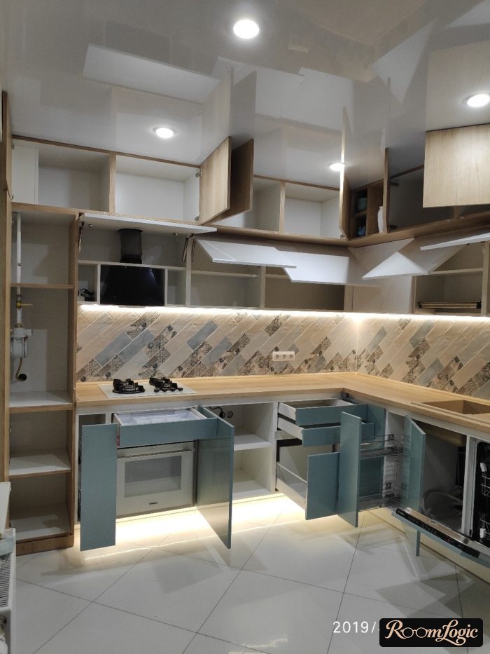 Remodeling a kitchen 110 square feet with open cabinets