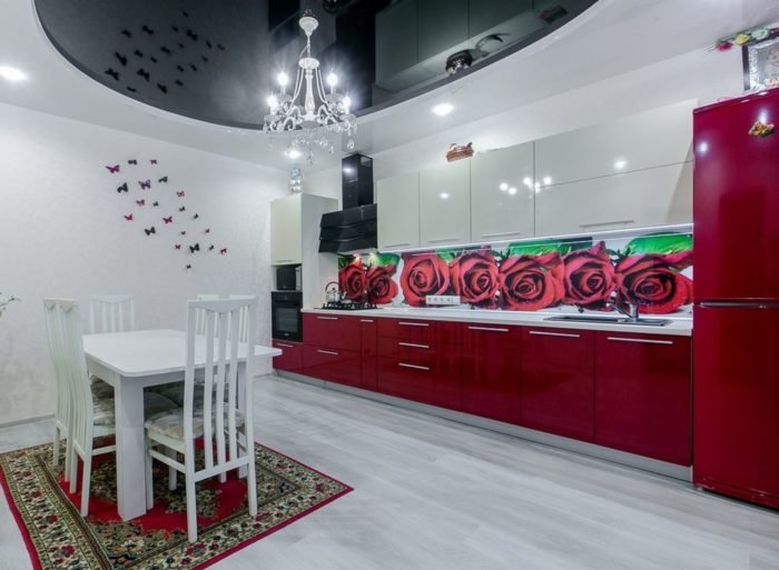 round black glossy ceiling