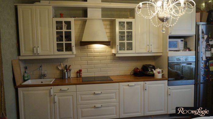 scandinavian-style kitchen photo 100 square feet