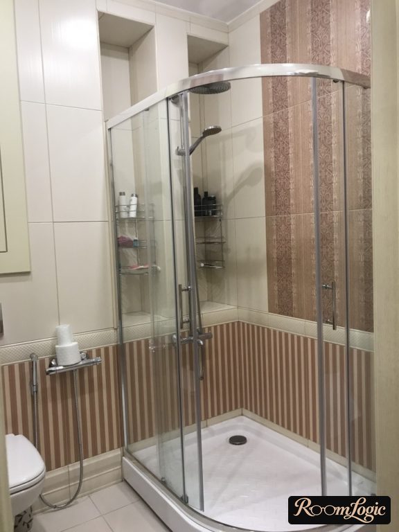 shower enclosure that can be used