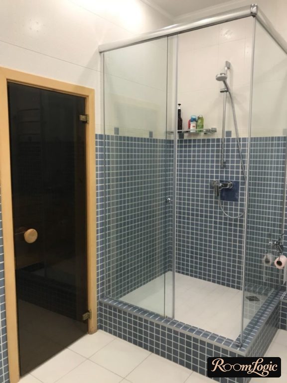 shower of mosaic