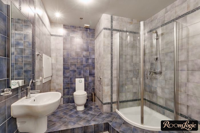 small square tile for the bathroom