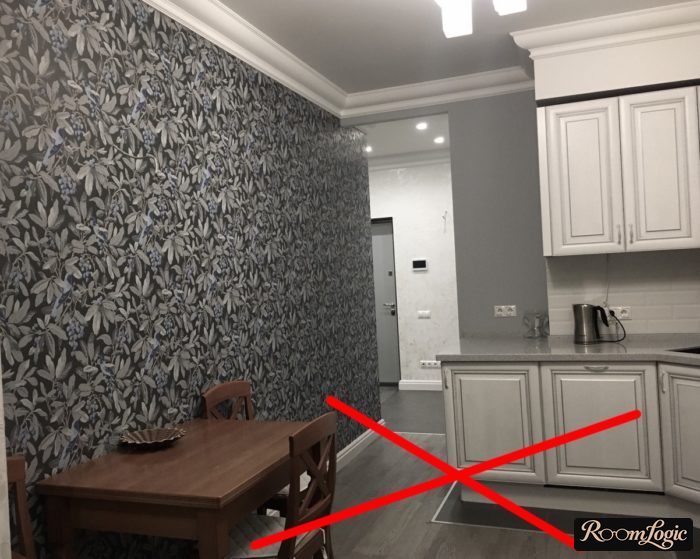 small tile zone on the kitchen - mistake