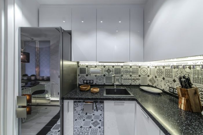 small white glossy kitchen