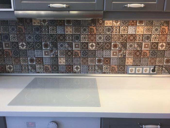 Spanish tile with pattern on backsplash