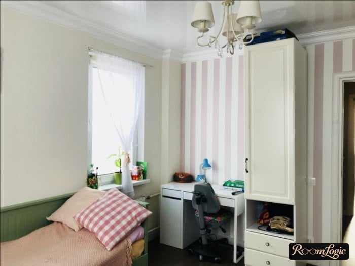 student's kids' room furniture