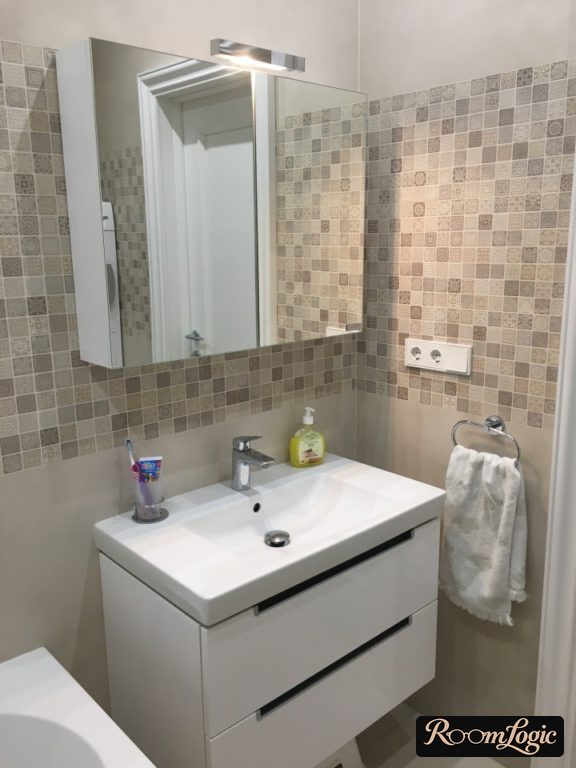 stylish small bathroom in an apartment