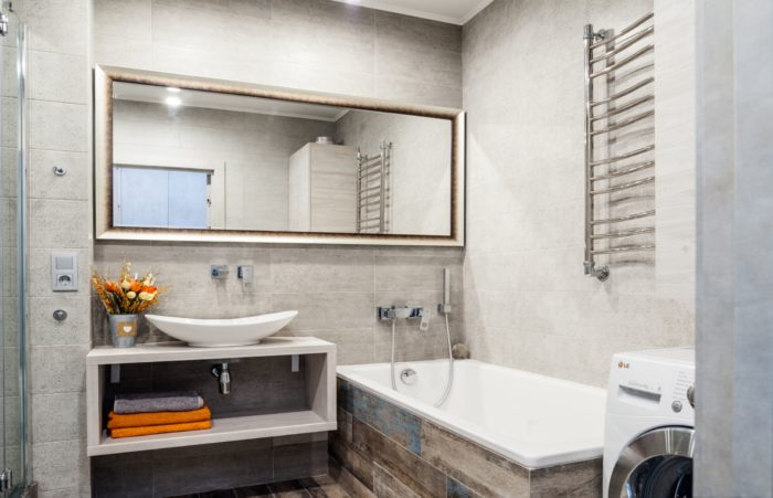stylish tile layout in bathroom