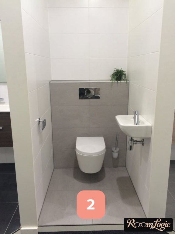symmetrical tile layout in the toilet
