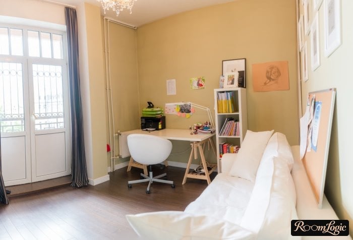 teen girl's room in minimalism style for independent decoration